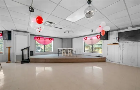 10371 NE 28th Loop Silver Springs FL 34488