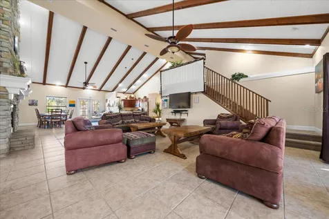 10371 NE 28th Loop Silver Springs FL 34488
