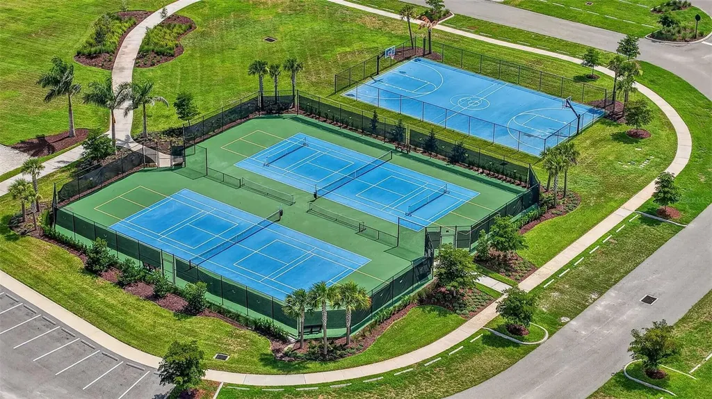 10132 Silent Night Lane Sarasota FL 34241