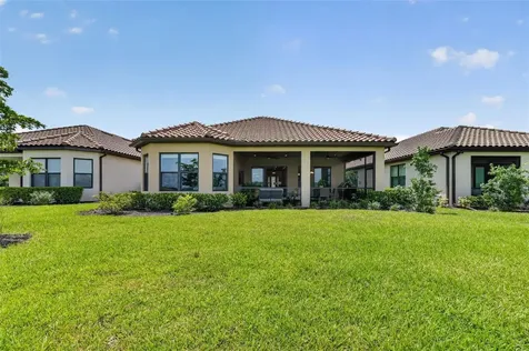 10132 Silent Night Lane Sarasota FL 34241