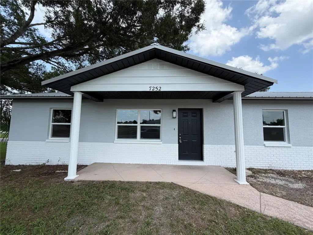 7252 Landover Drive Zephyrhills FL 33540
