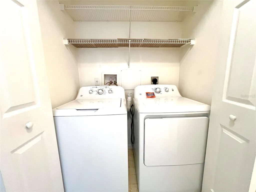 8370 Wingate Drive Sarasota FL 34238