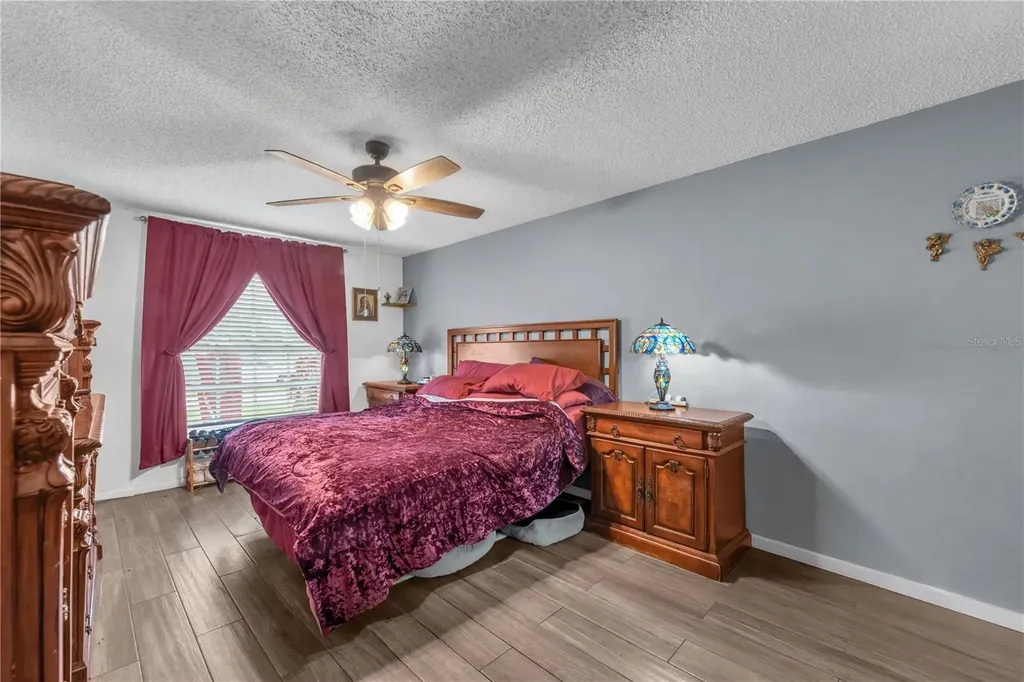 2114 W Hanna Avenue Tampa FL 33604