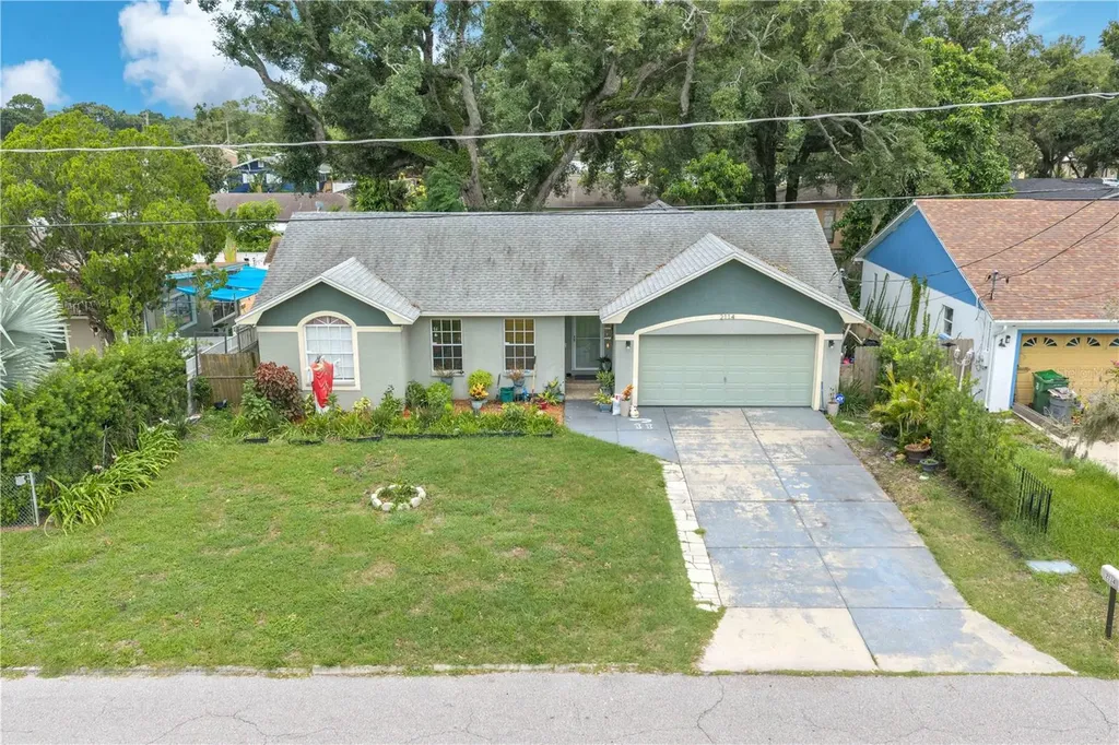 2114 W Hanna Avenue Tampa FL 33604