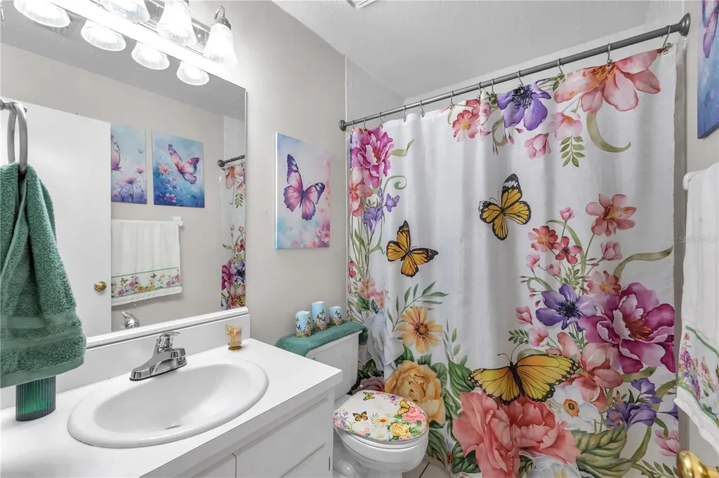 2114 W Hanna Avenue Tampa FL 33604