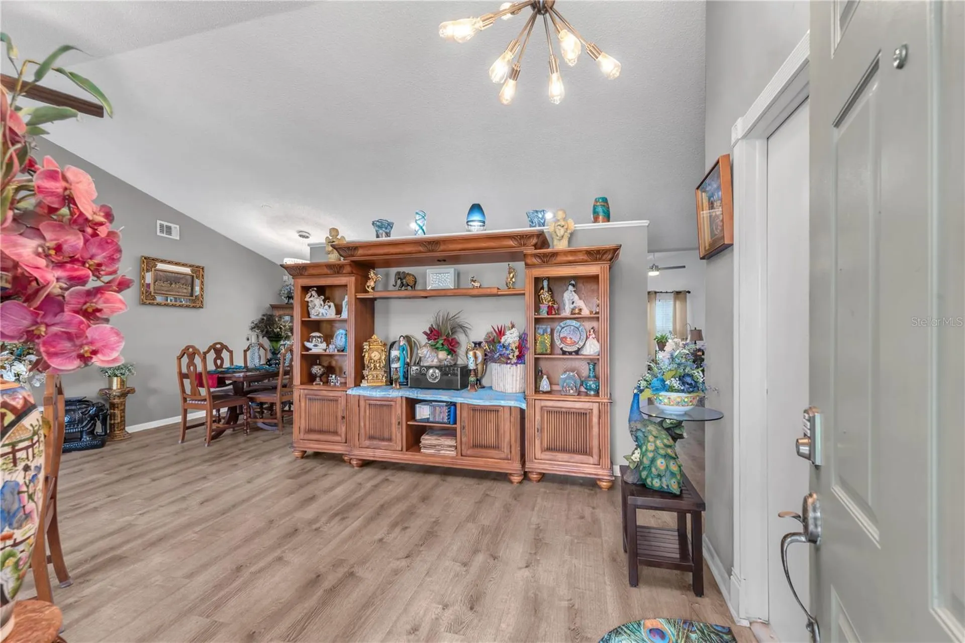 2114 W Hanna Avenue Tampa FL 33604