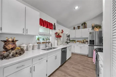 2114 W Hanna Avenue Tampa FL 33604