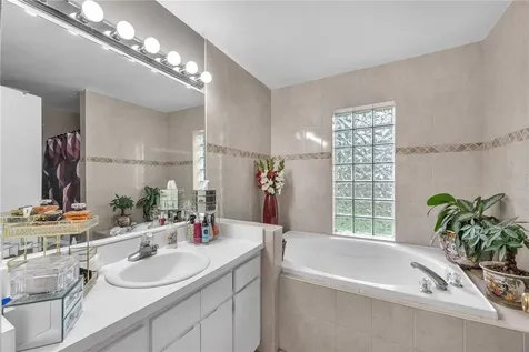 2114 W Hanna Avenue Tampa FL 33604