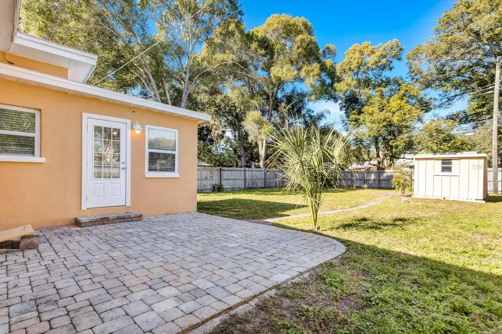 5813 27th Avenue S Gulfport FL 33707