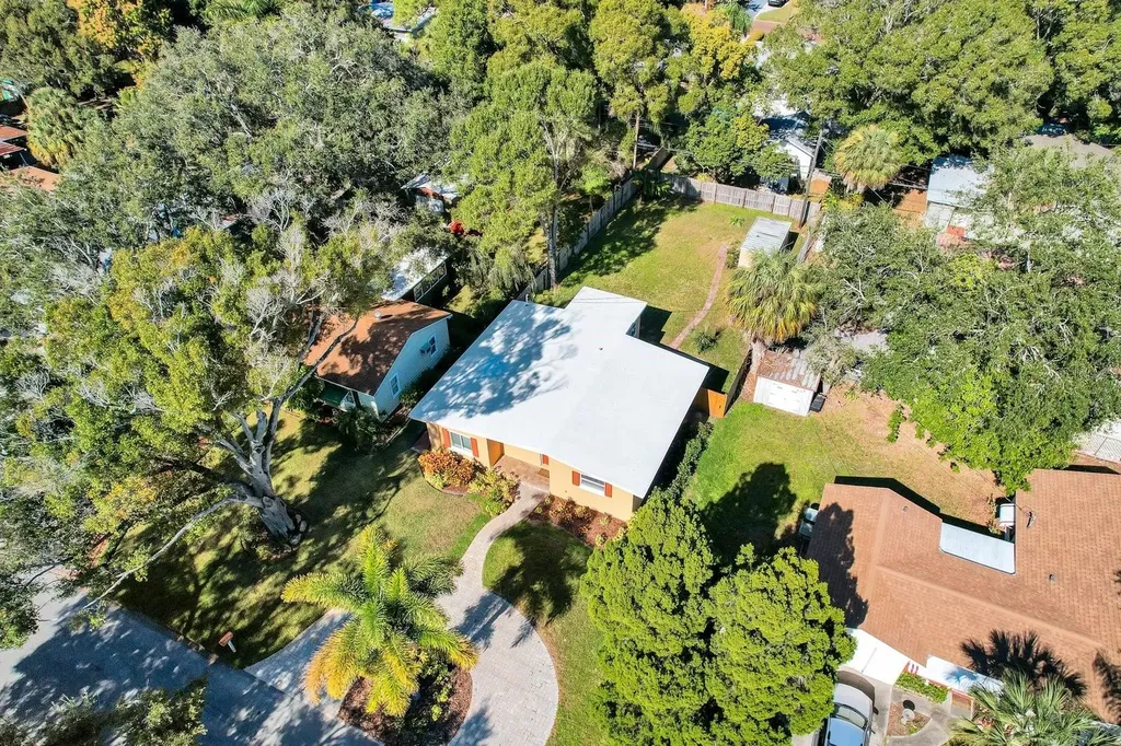 5813 27th Avenue S Gulfport FL 33707