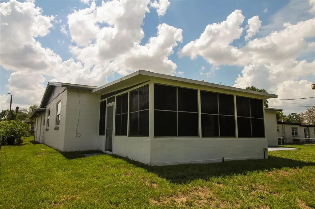 3019 Tampico Drive Orlando FL 32812