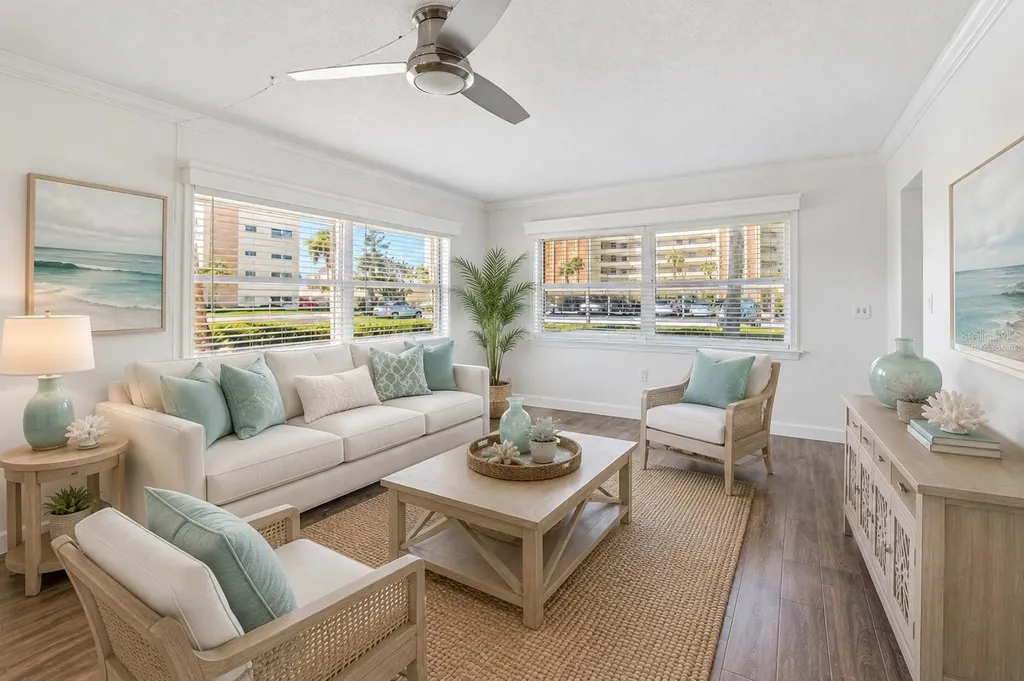4575 Cove Circle St Petersburg FL 33708