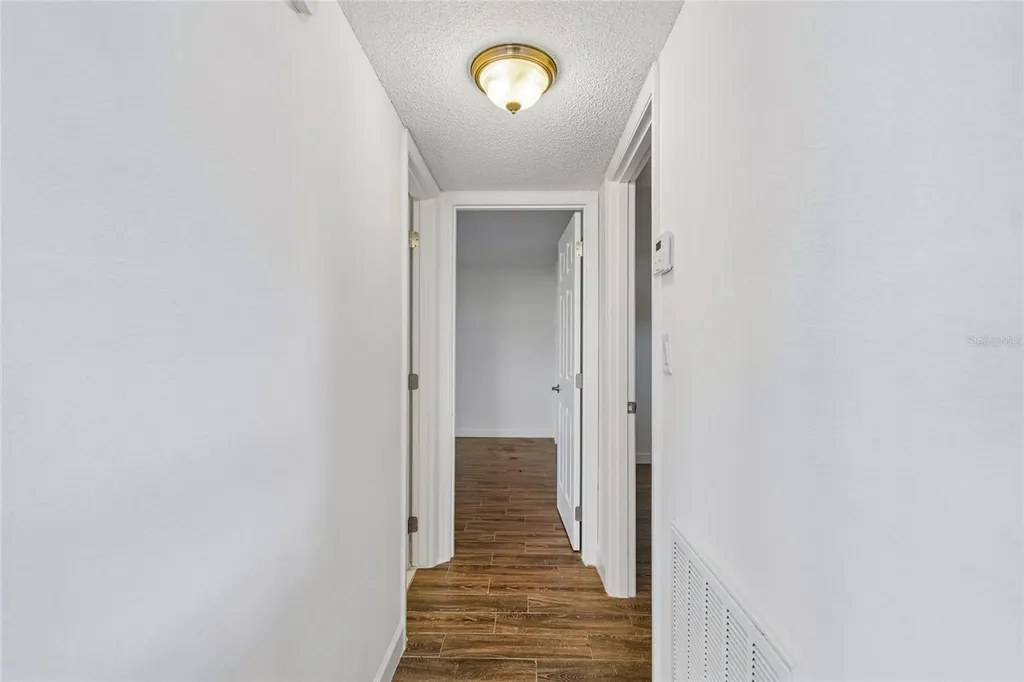 4575 Cove Circle St Petersburg FL 33708