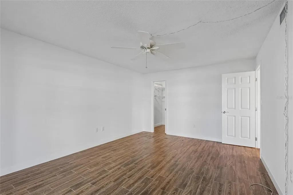 4575 Cove Circle St Petersburg FL 33708