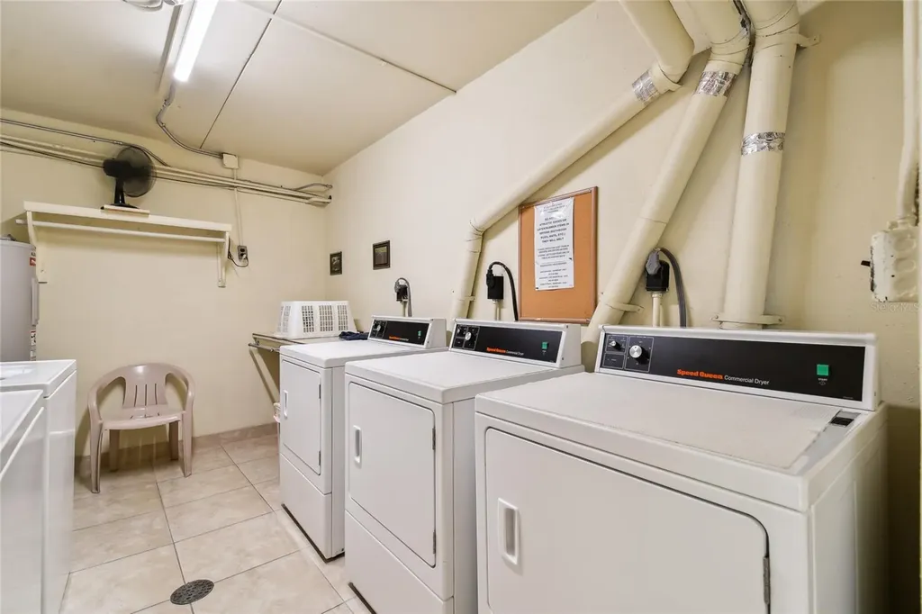 4575 Cove Circle St Petersburg FL 33708