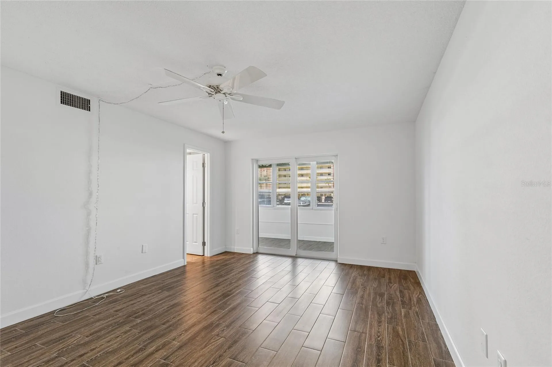 4575 Cove Circle St Petersburg FL 33708