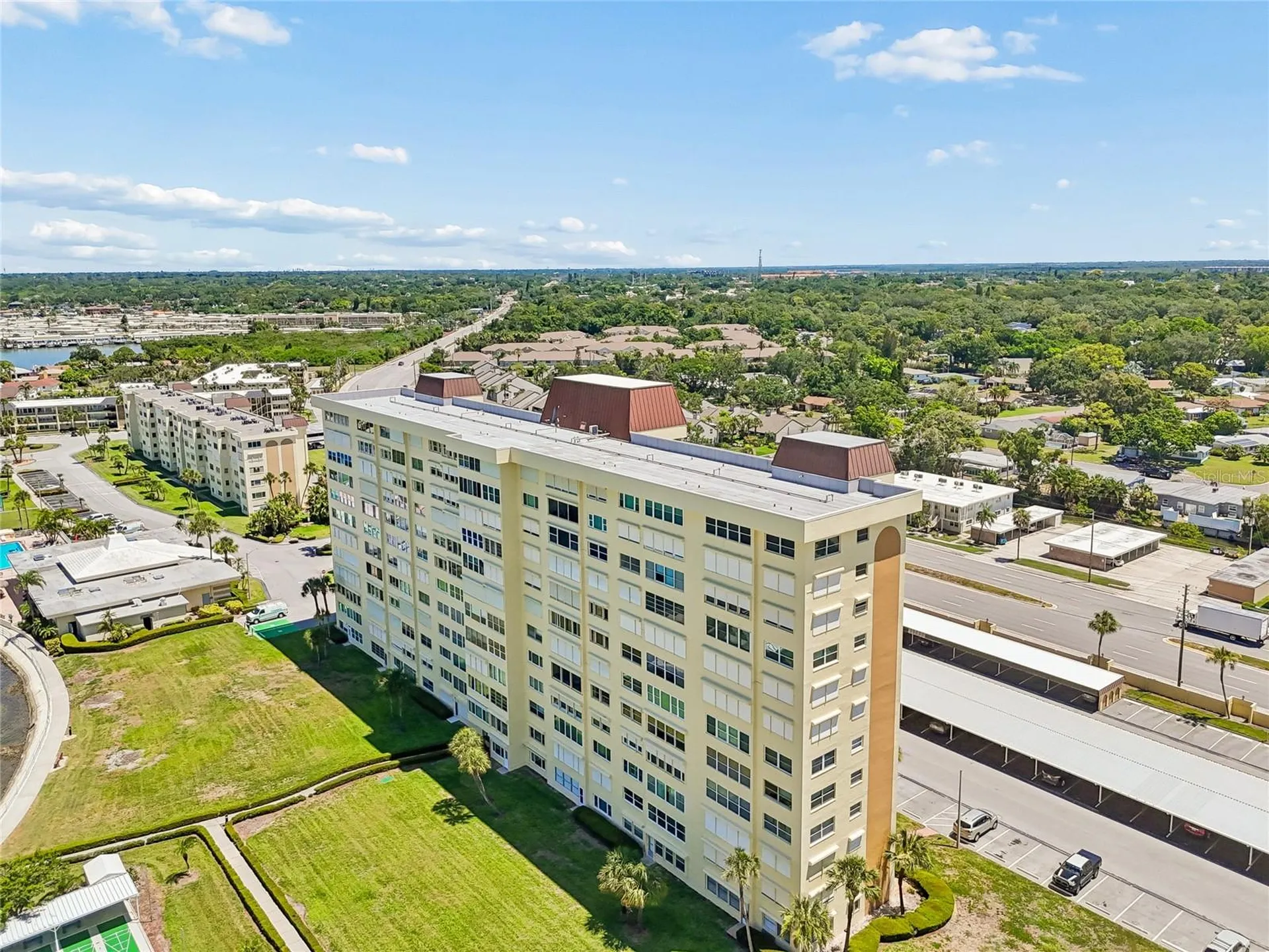 4575 Cove Circle St Petersburg FL 33708