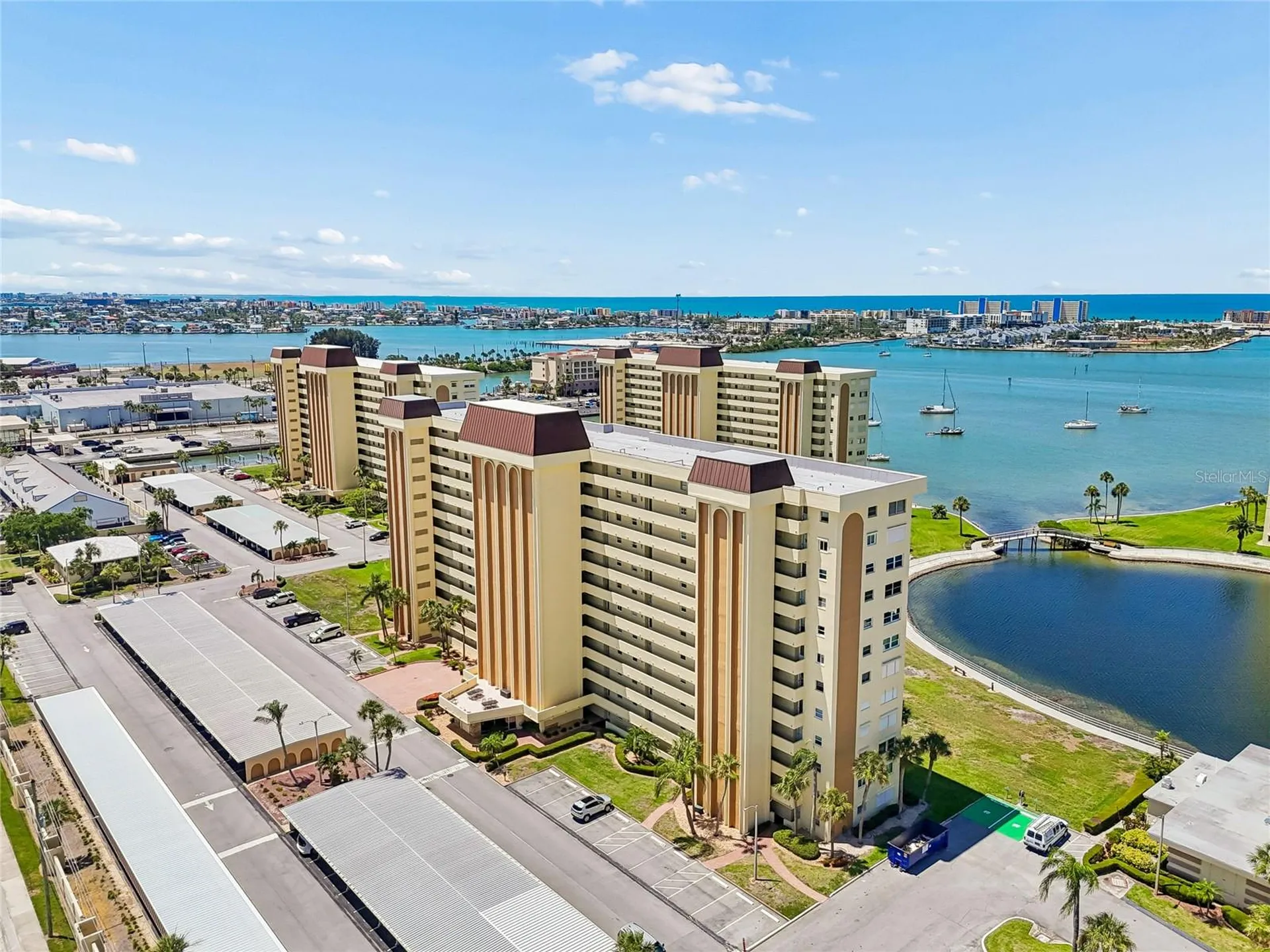 4575 Cove Circle St Petersburg FL 33708