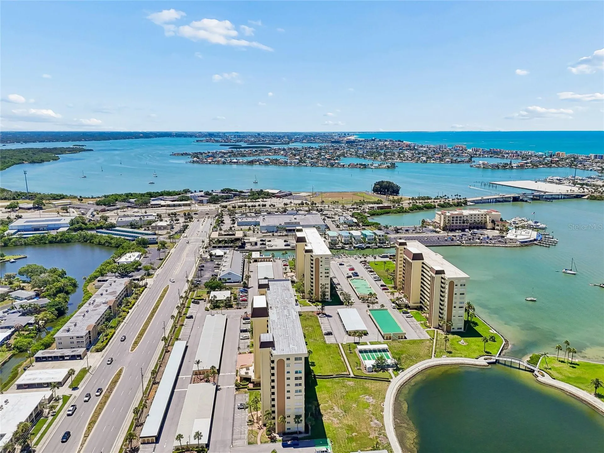 4575 Cove Circle St Petersburg FL 33708