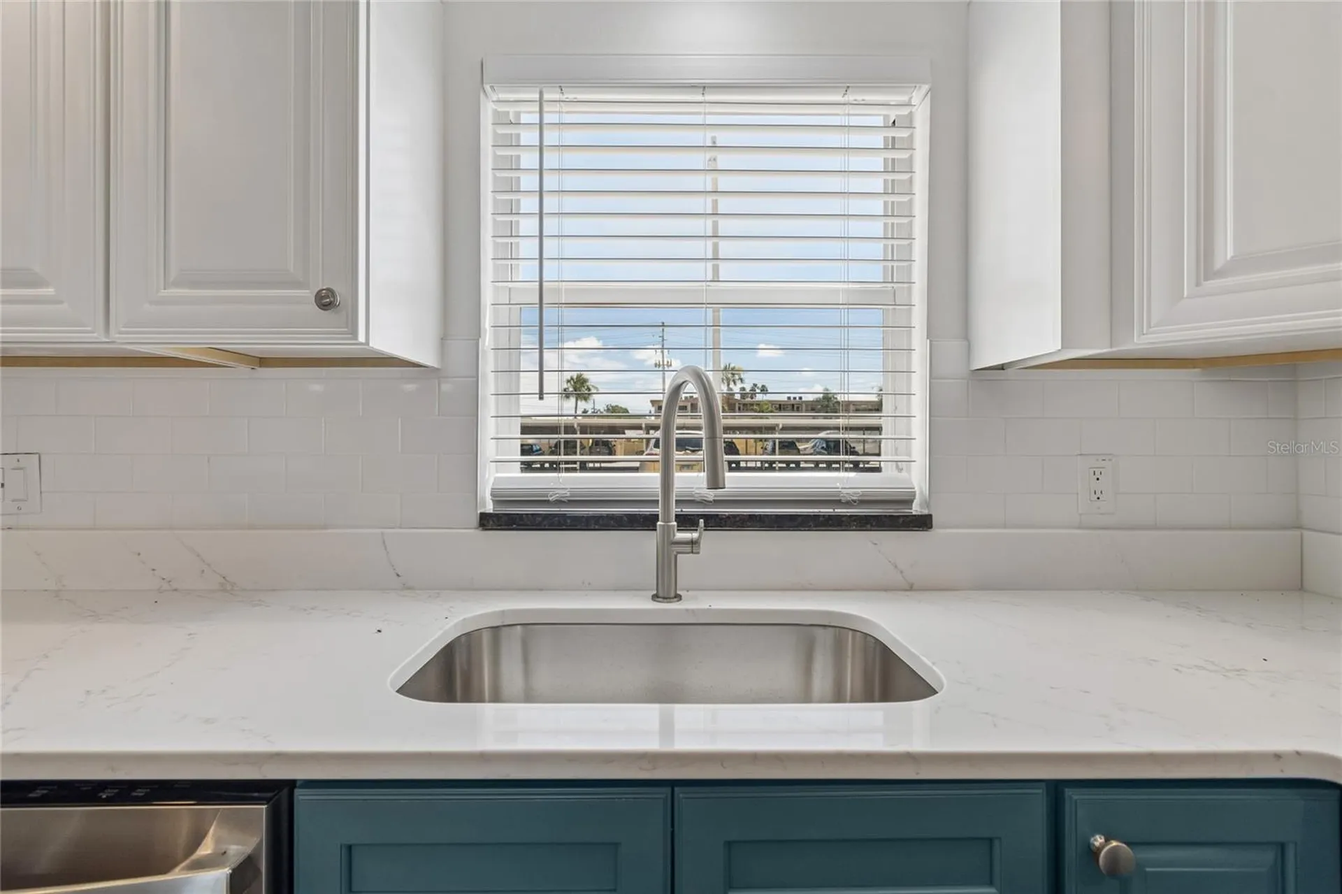 4575 Cove Circle St Petersburg FL 33708