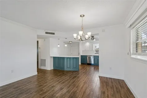 4575 Cove Circle St Petersburg FL 33708