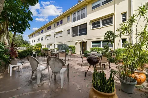 4575 Cove Circle St Petersburg FL 33708
