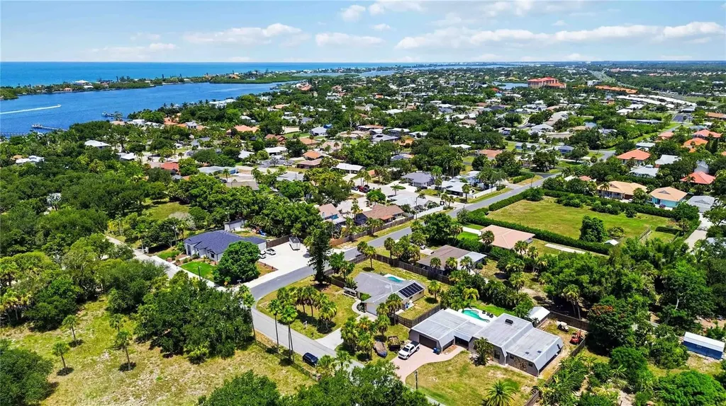 440 Lychee Road Nokomis FL 34275