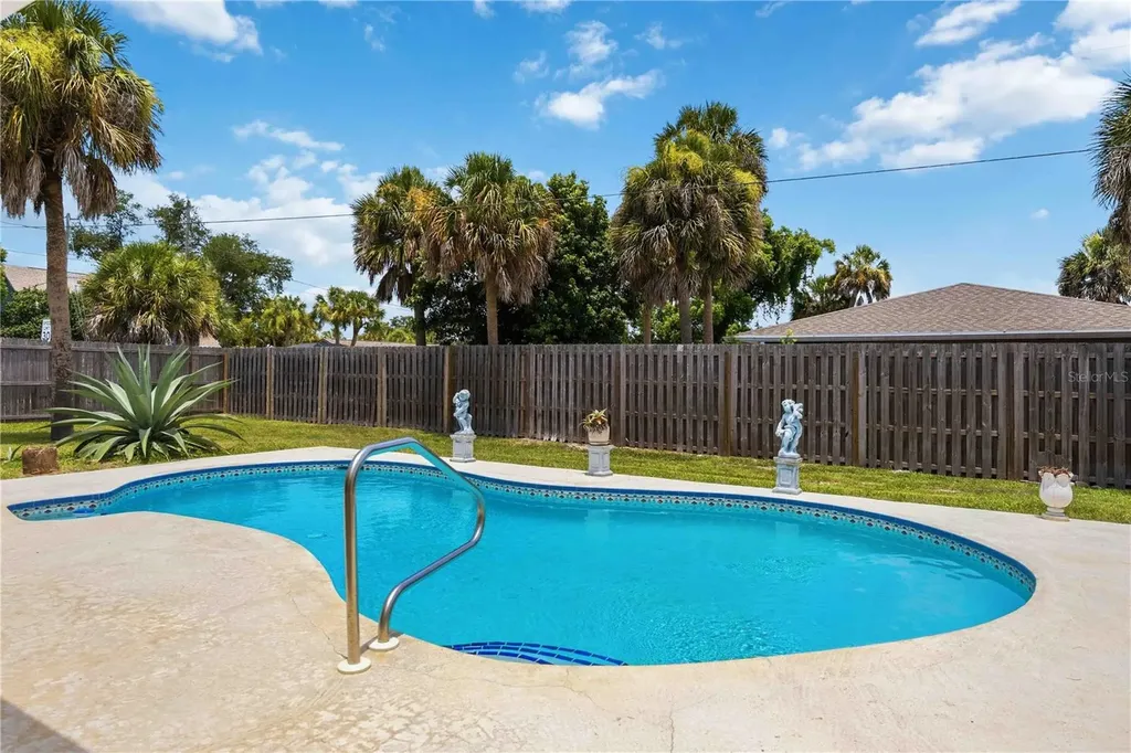440 Lychee Road Nokomis FL 34275