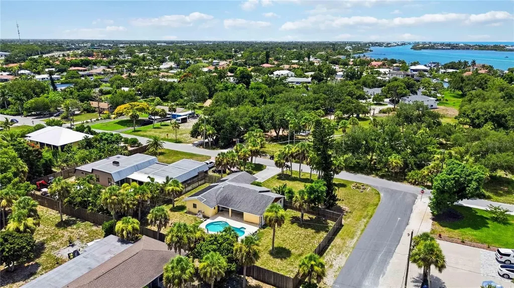 440 Lychee Road Nokomis FL 34275