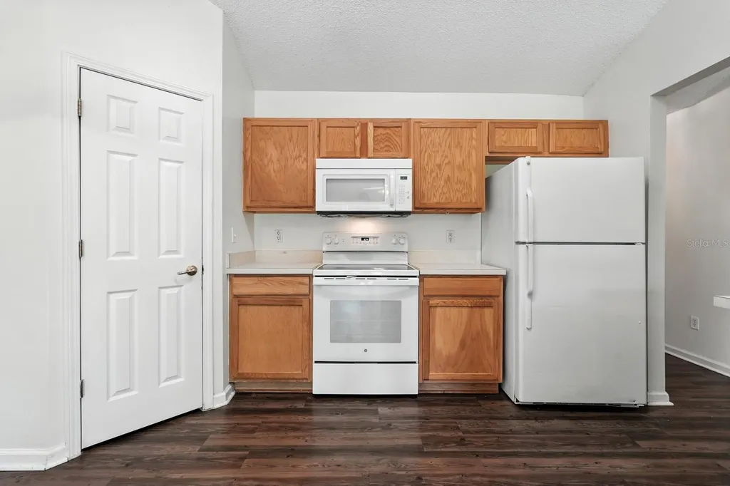 70 Red Mill Drive Palm Coast FL 32164