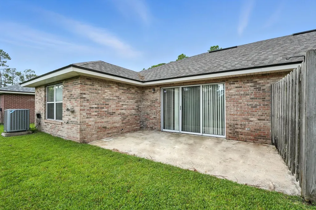 70 Red Mill Drive Palm Coast FL 32164