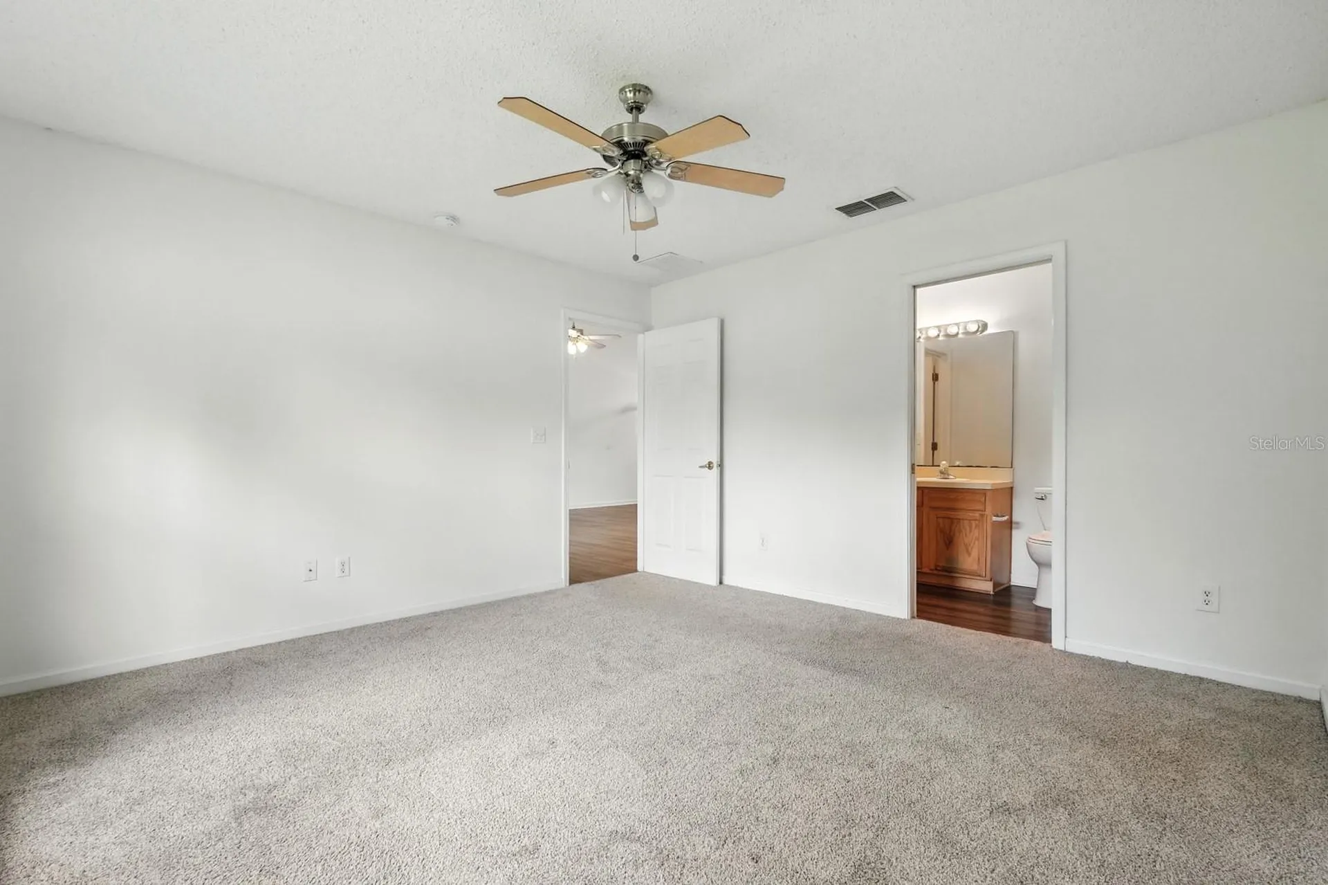 70 Red Mill Drive Palm Coast FL 32164