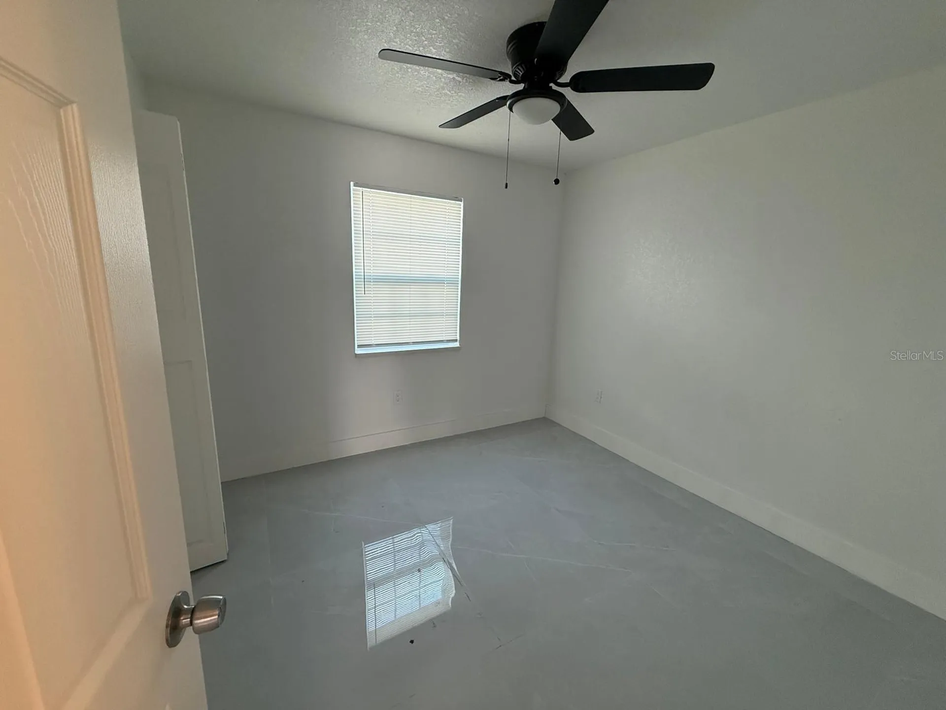 427 40th Avenue S St Petersburg FL 33705