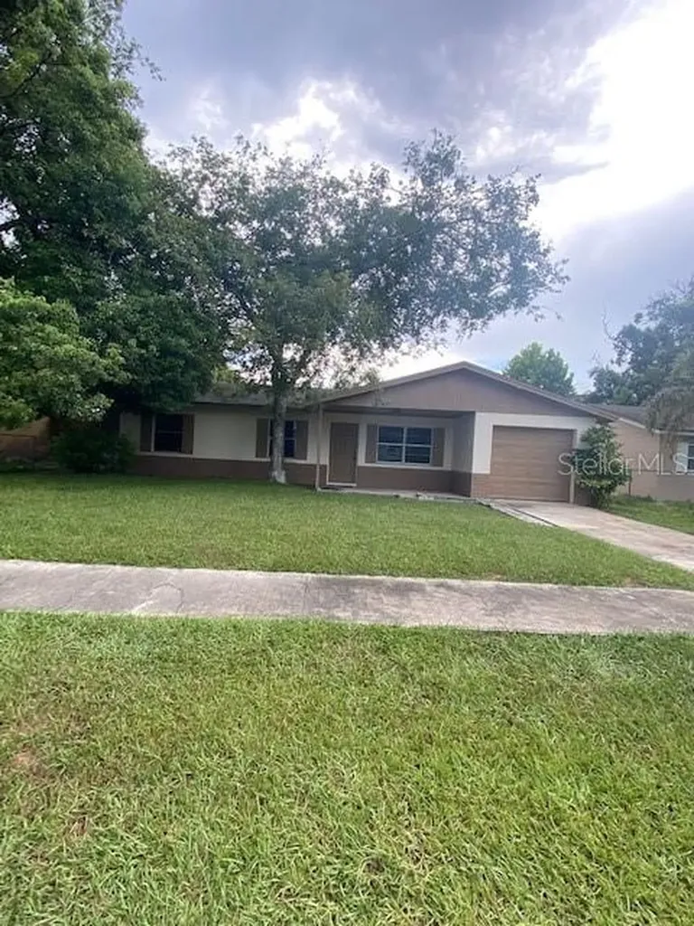 222 Albert Street Winter Springs FL 32708