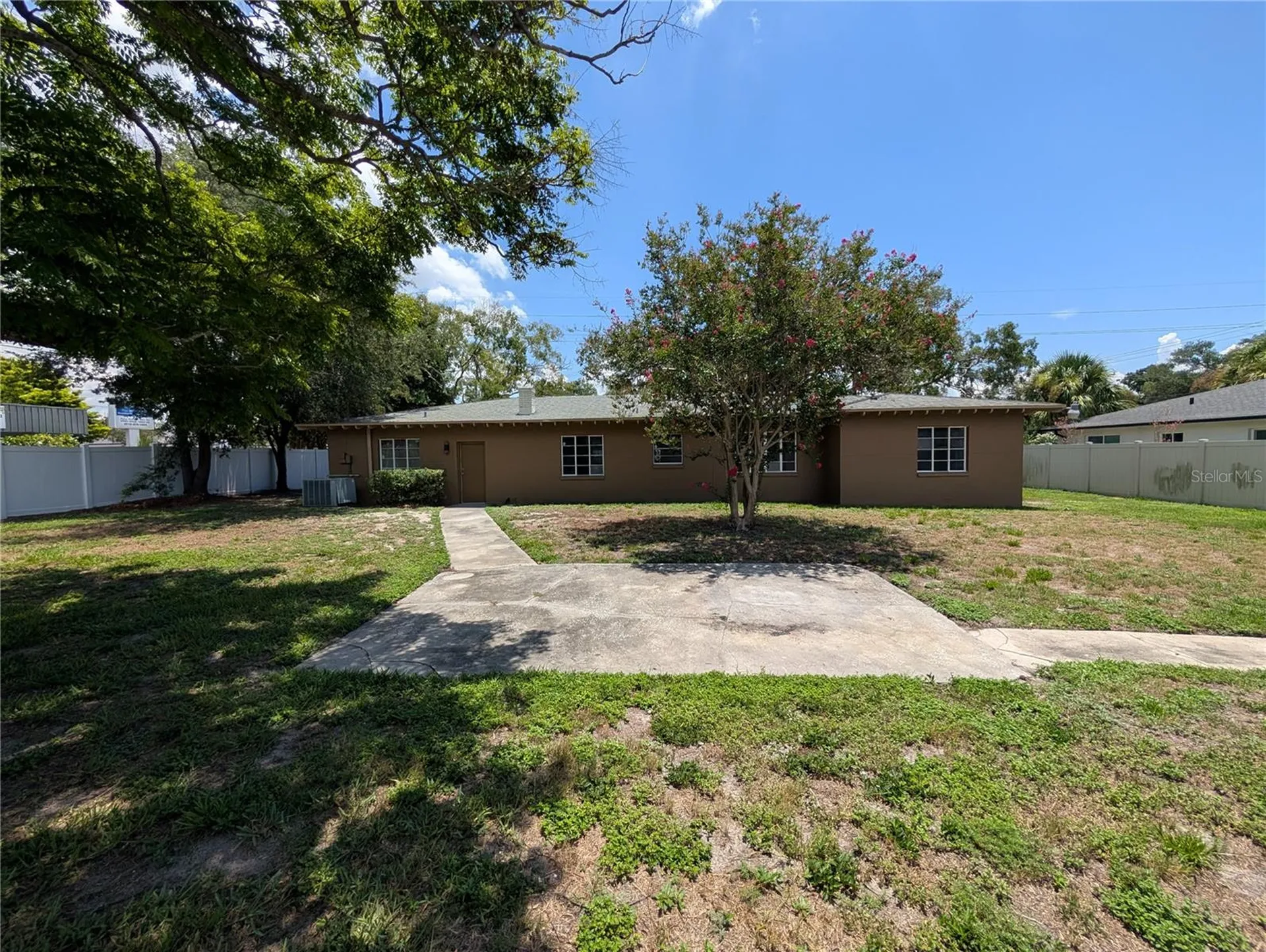 808 N Macdill Avenue Tampa FL 33609