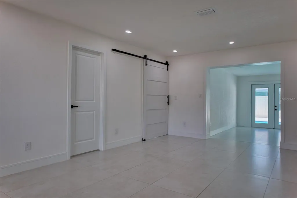 1397 83rd Avenue N St Petersburg FL 33702
