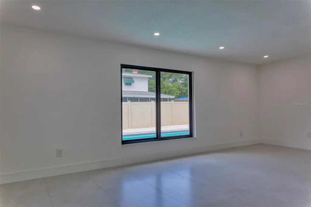 1397 83rd Avenue N St Petersburg FL 33702
