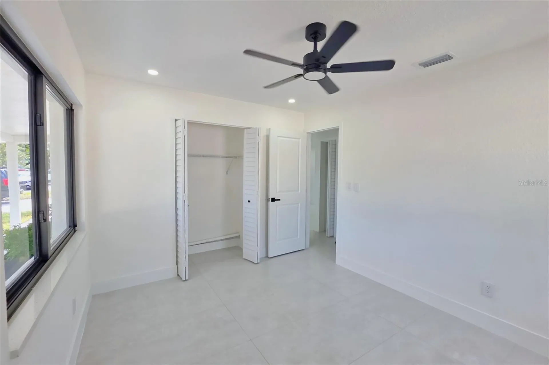 1397 83rd Avenue N St Petersburg FL 33702
