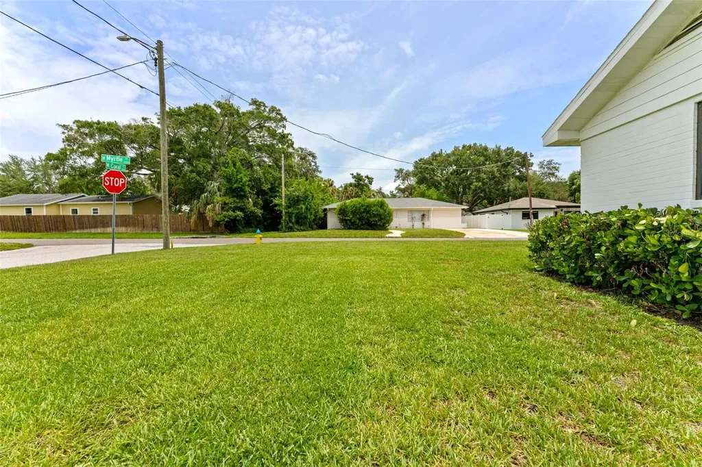 802 W Coral Street Tampa FL 33602