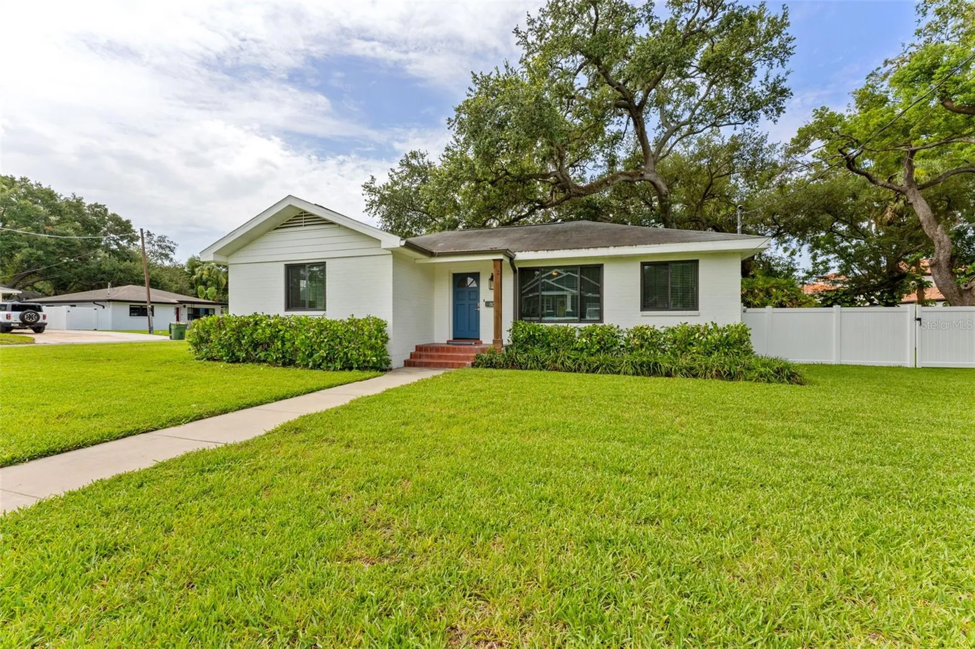 802 W Coral Street Tampa FL 33602