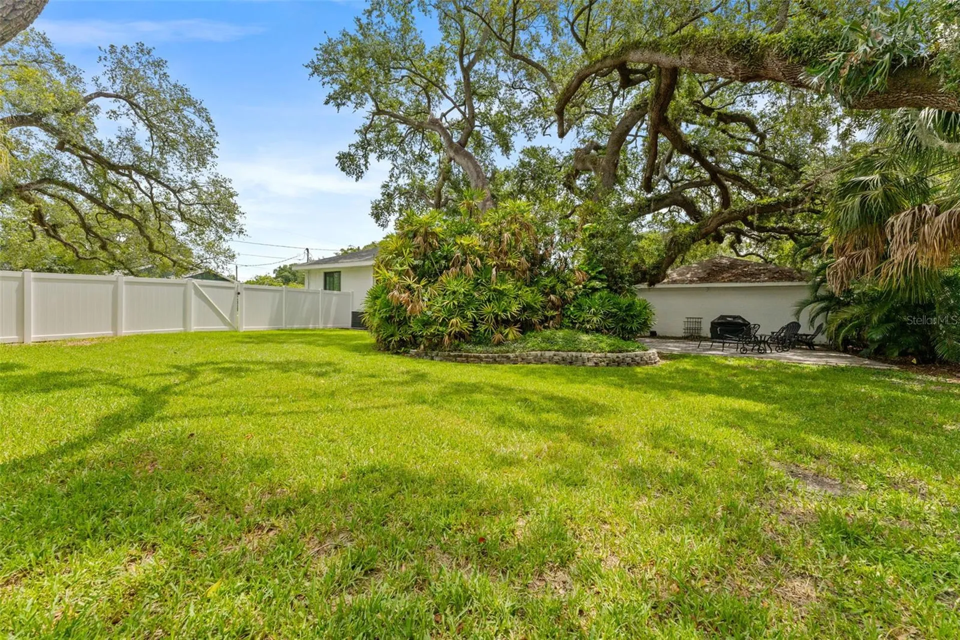 802 W Coral Street Tampa FL 33602