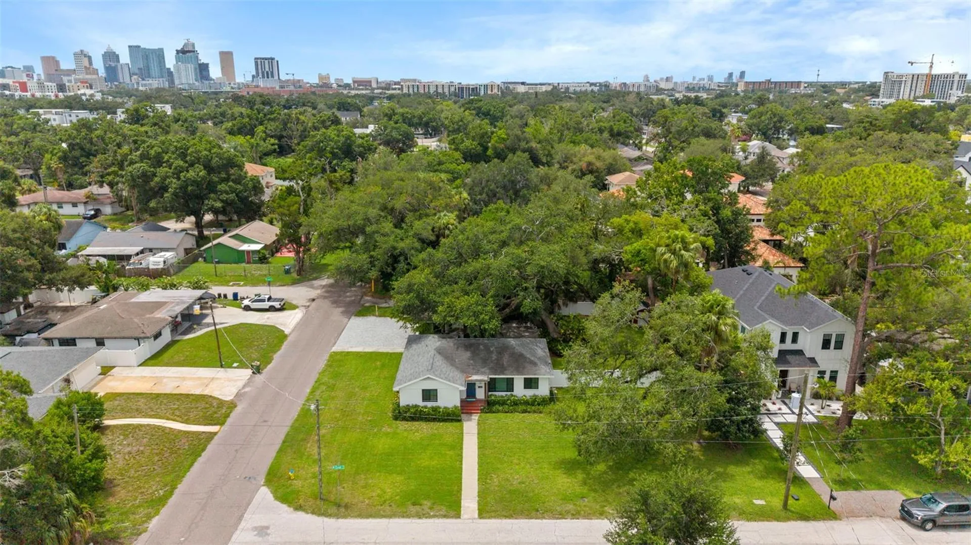802 W Coral Street Tampa FL 33602