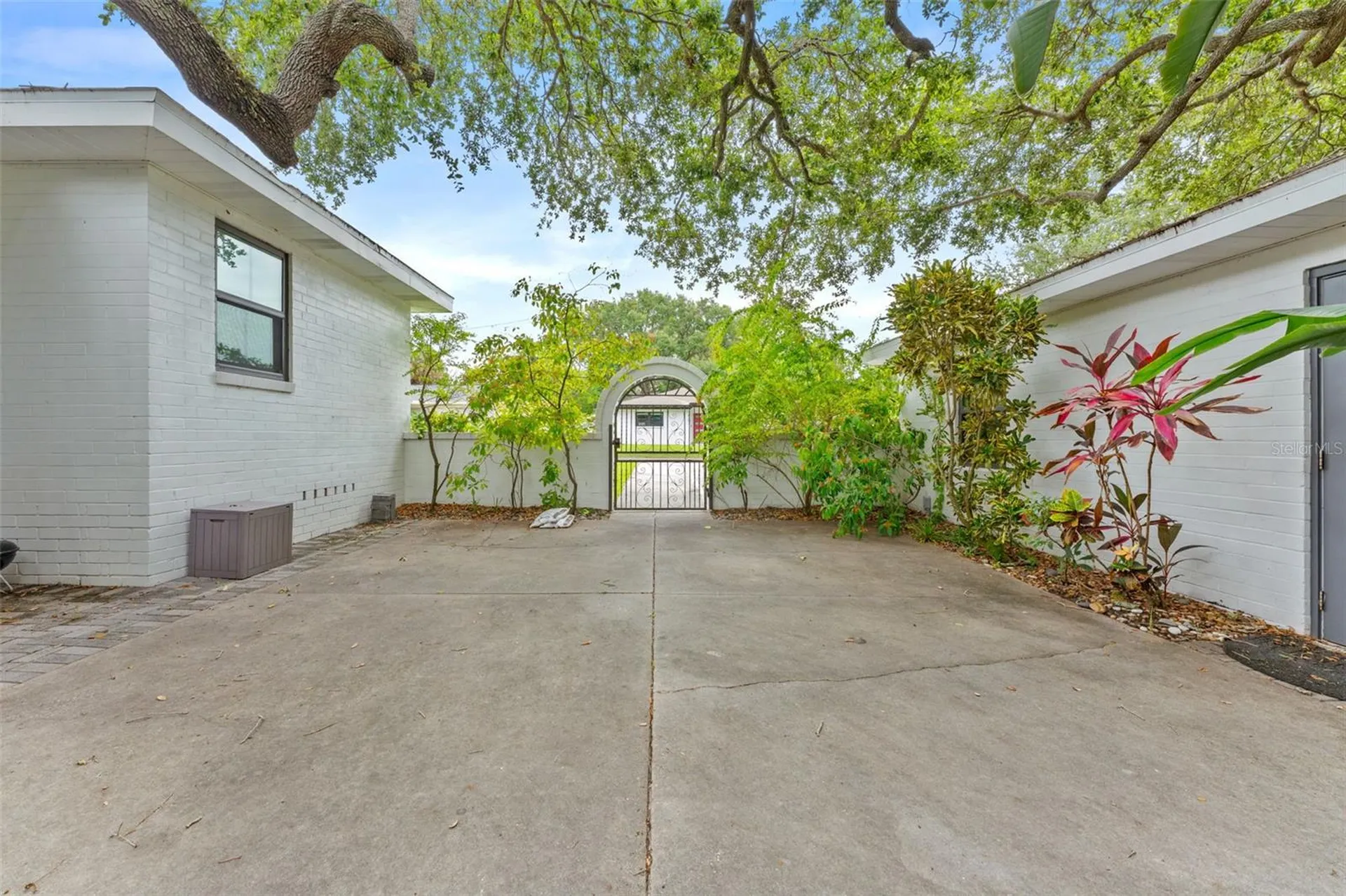 802 W Coral Street Tampa FL 33602