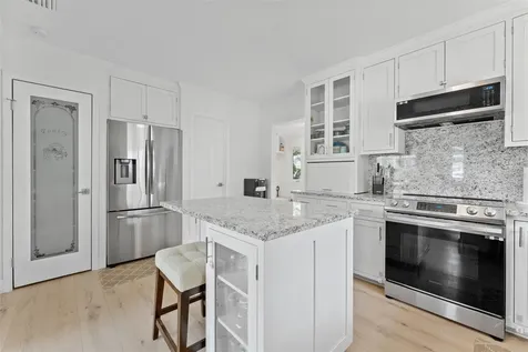 802 W Coral Street Tampa FL 33602
