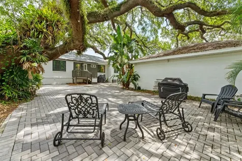 802 W Coral Street Tampa FL 33602