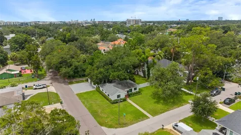 802 W Coral Street Tampa FL 33602