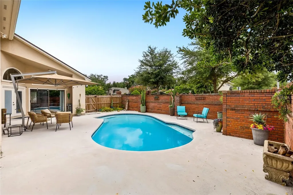 933 Bearded Oaks Terrace Longwood FL 32779