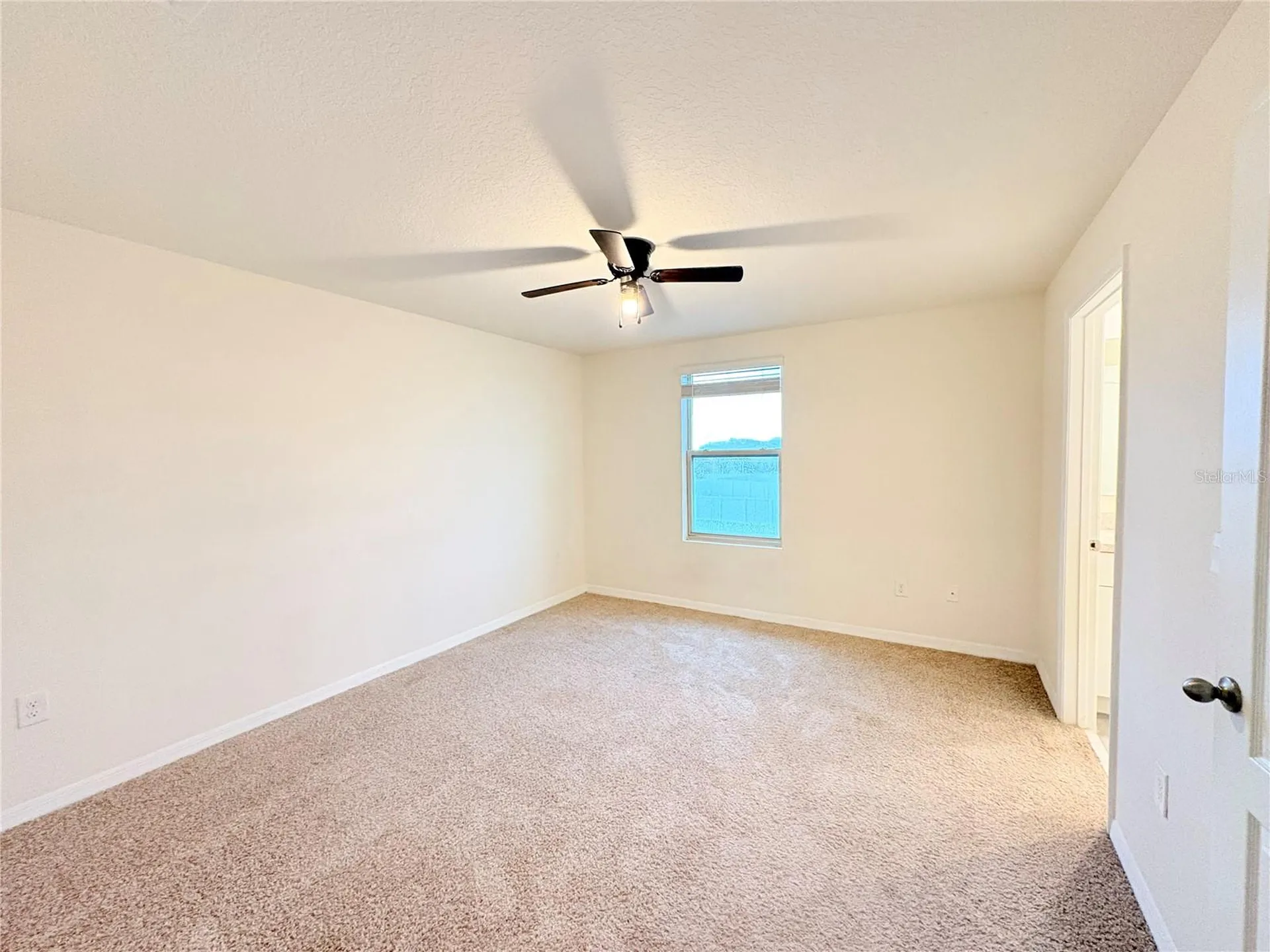 1559 Candlefire Row Kissimmee FL 34744