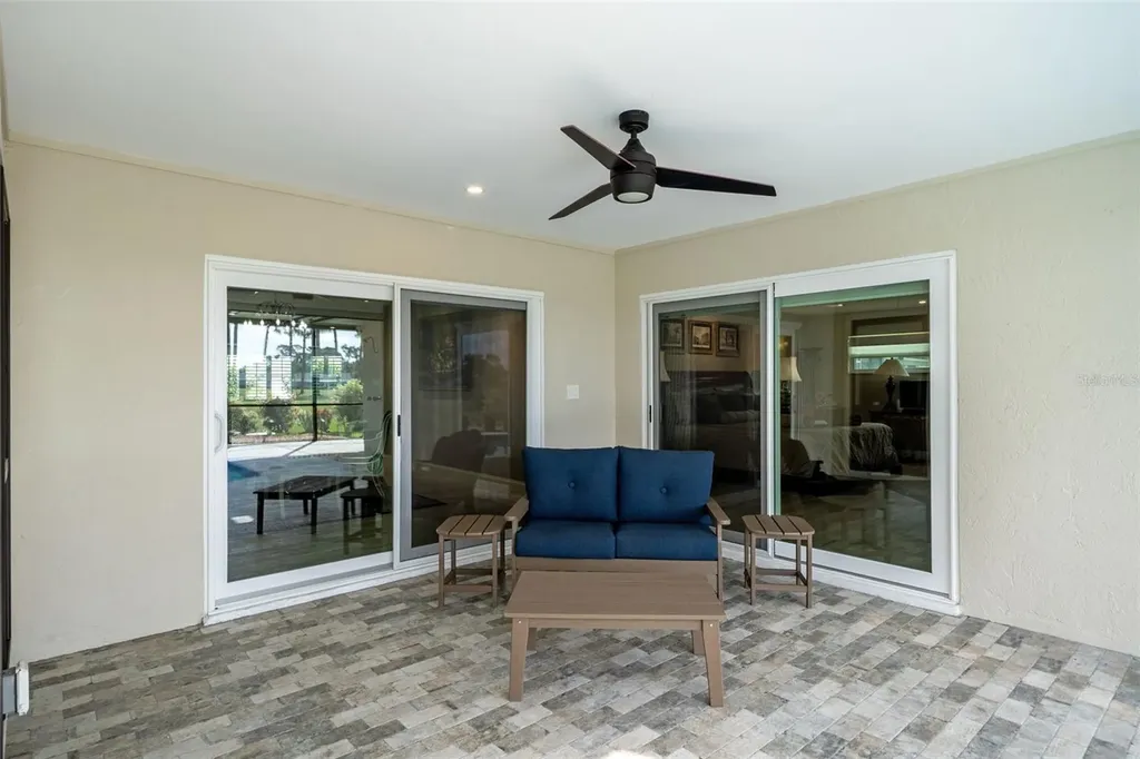 3615 Avenida Madera Bradenton FL 34210
