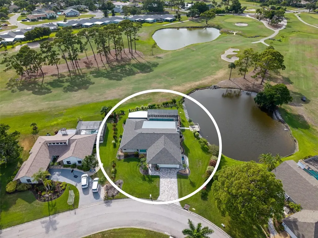 3615 Avenida Madera Bradenton FL 34210